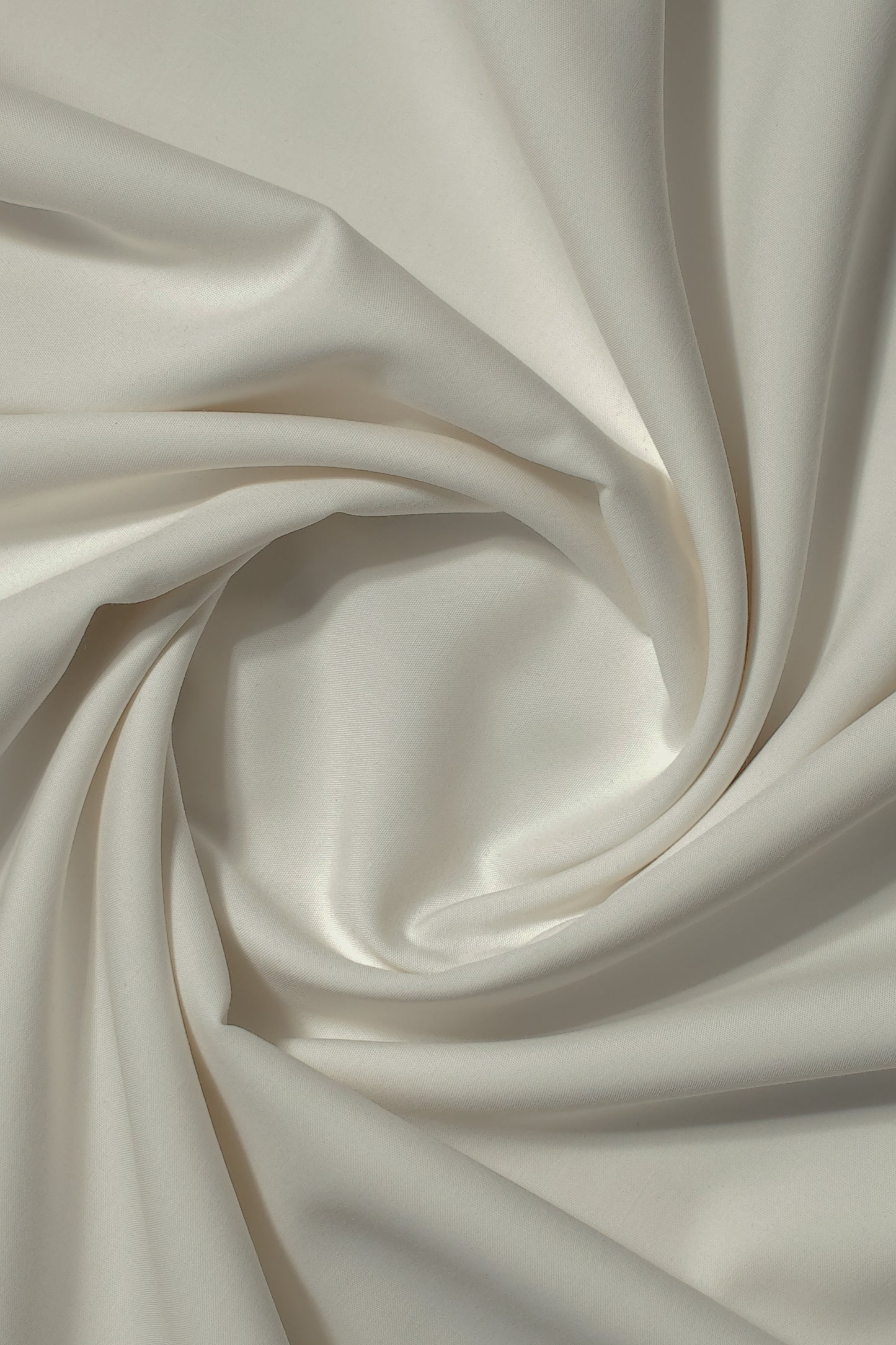 Off White Sheen Suiting